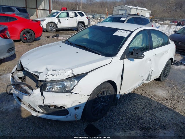 CHEVROLET CRUZE LIMITED LS AUTO - 2