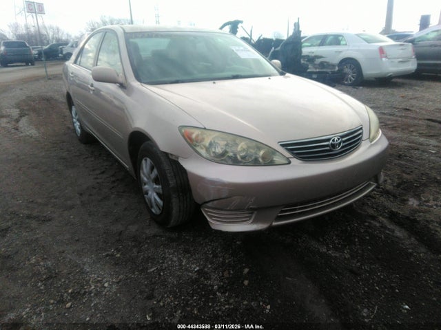 2005 TOYOTA CAMRY LE