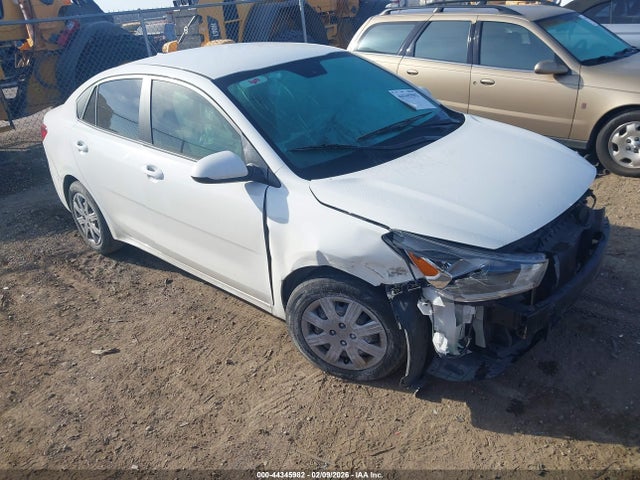 KIA RIO - 1
