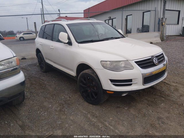 2009 VOLKSWAGEN TOUAREG VR6 FSI