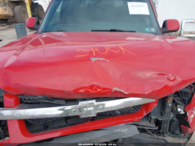 CHEVROLET AVALANCHE 1500 - 10