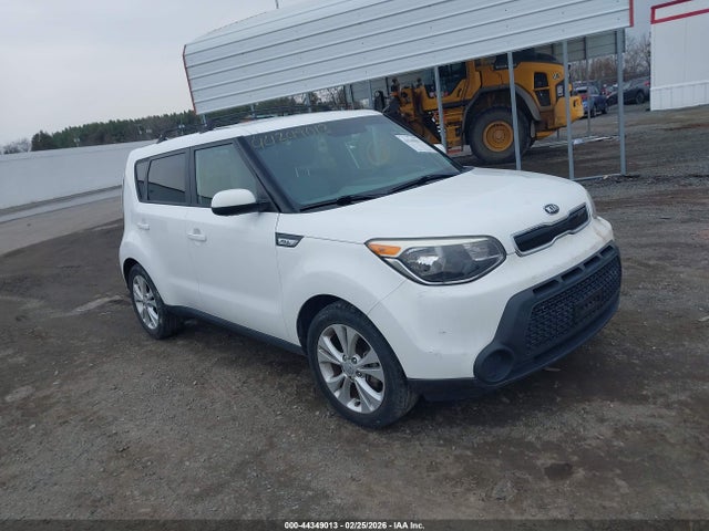 2015 KIA SOUL +