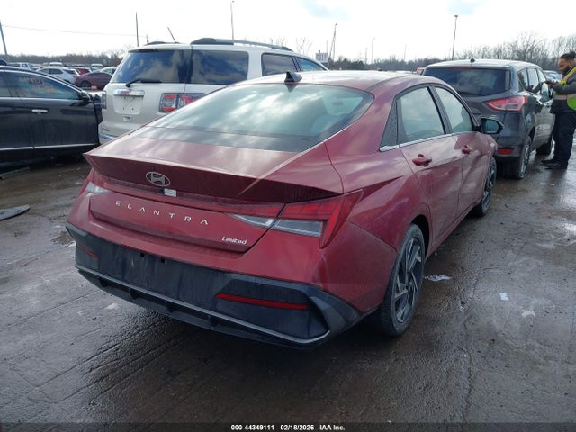 HYUNDAI ELANTRA LIMITED - 4