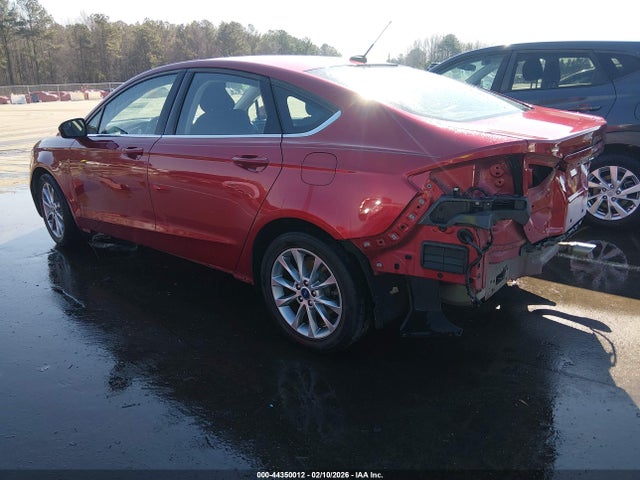 FORD FUSION SE - 3