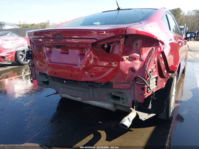 FORD FUSION SE - 6