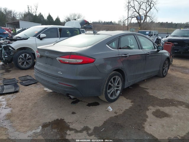 صورة 4 لـ 2020 FORD FUSION SEL