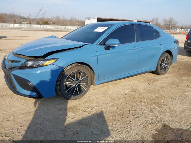 TOYOTA CAMRY - 2