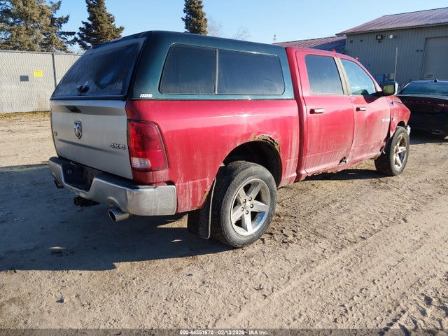 DODGE RAM 1500 SLT/SPORT/TRX - 4