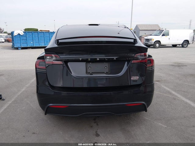 2025 TESLA MODEL X PLAID 15