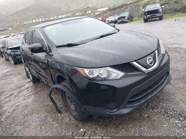 2019 NISSAN ROGUE S