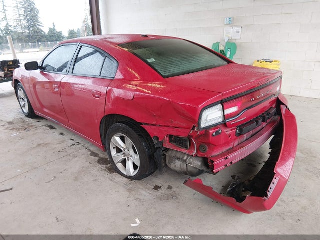 DODGE CHARGER SE - 3