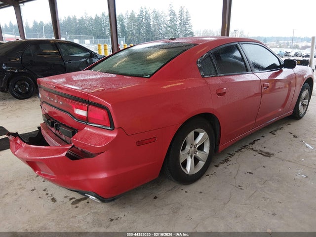 DODGE CHARGER SE - 4
