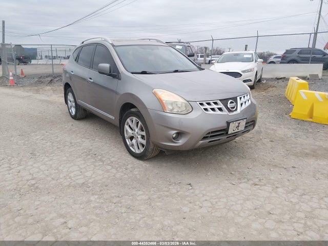 2011 NISSAN ROGUE SV