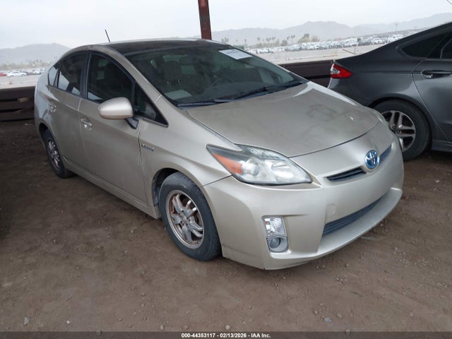 TOYOTA PRIUS - 1