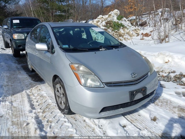 TOYOTA PRIUS - 1