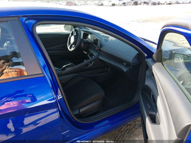 HYUNDAI ELANTRA SEL SPORT - 5