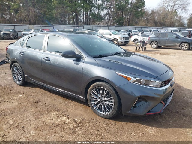 KIA FORTE GT-LINE - 1