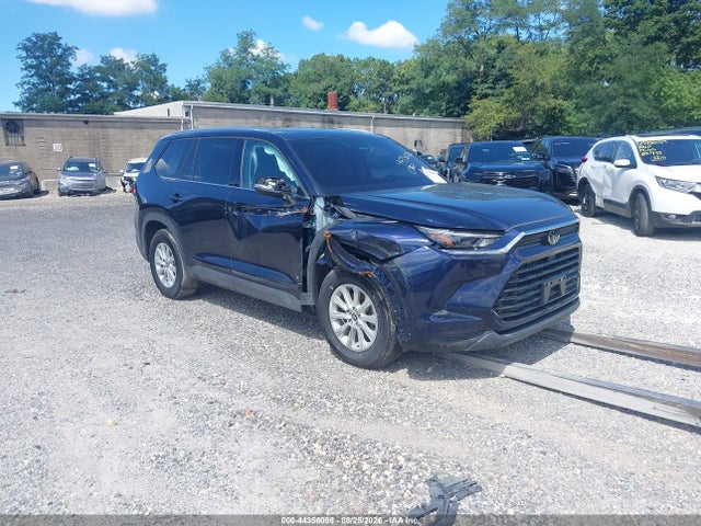 2025 TOYOTA GRAND HIGH XLE