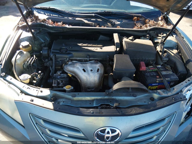 TOYOTA CAMRY - 10