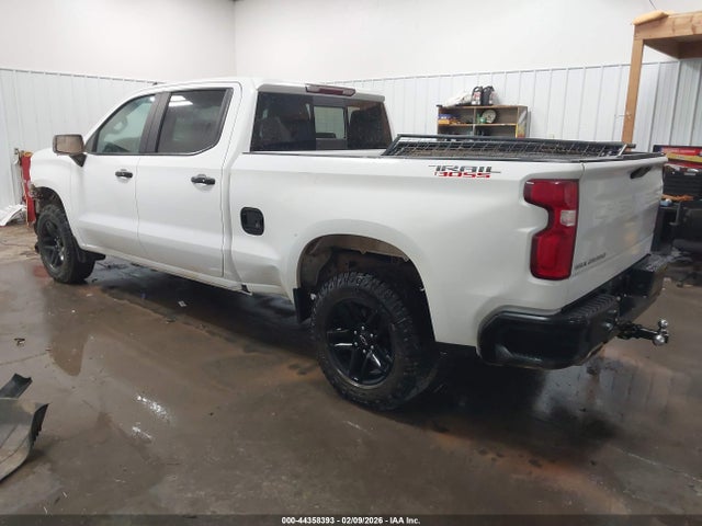 CHEVROLET SILVERADO 1500 - 3