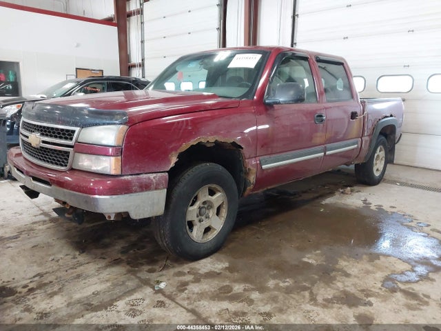 CHEVROLET SILVERADO 1500 LT1 - 2