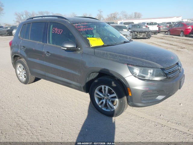 2015 VOLKSWAGEN TIGUAN S