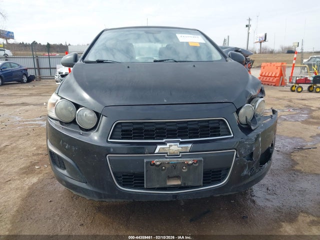 صورة مصغرة 12 لـ 2015 Chevrolet SONIC LT AUTO