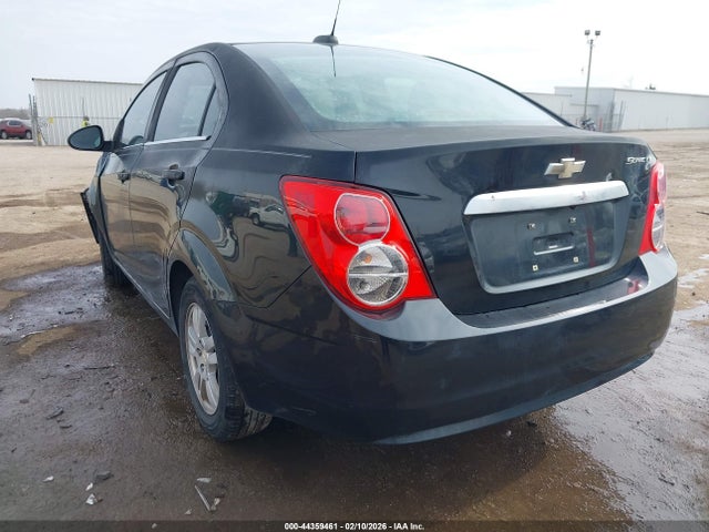 2015 Chevrolet SONIC LT AUTO 照片 3