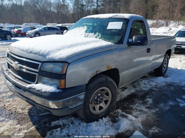CHEVROLET SILVERADO 1500 LS - 2