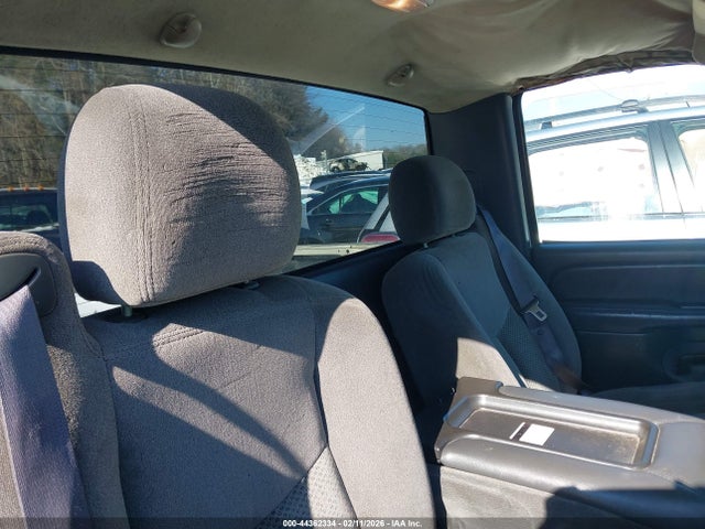 CHEVROLET SILVERADO 1500 LS - 8