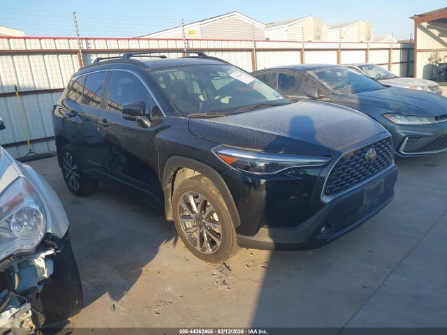 2024 TOYOTA COROLLA XLE