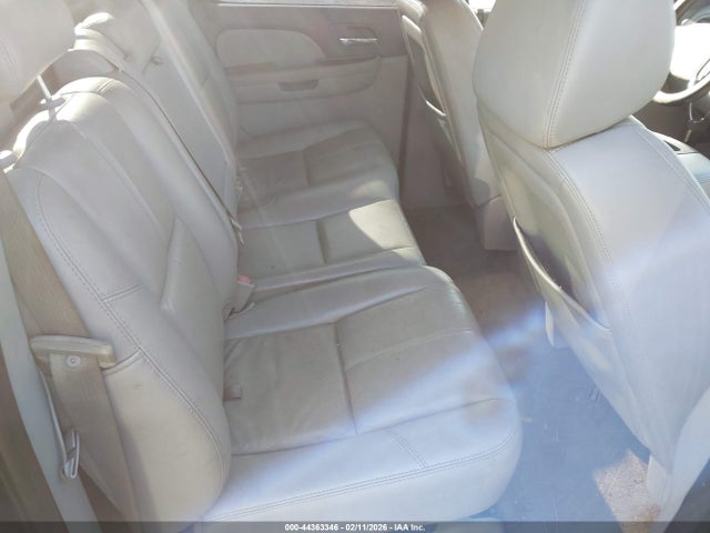 CHEVROLET AVALANCHE 1500 LT - 8