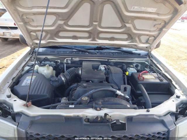 CHEVROLET COLORADO LS - 10