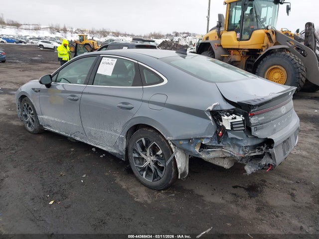 HYUNDAI SONATA SEL - 3