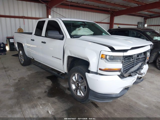 CHEVROLET SILVERADO 1500 CUSTOM - 1