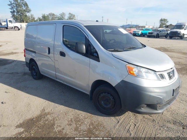 2013 NISSAN NV S