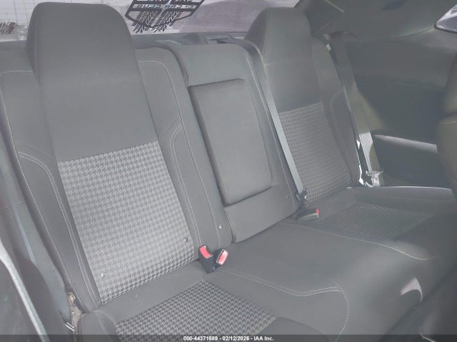 DODGE CHALLENGER SXT - 8