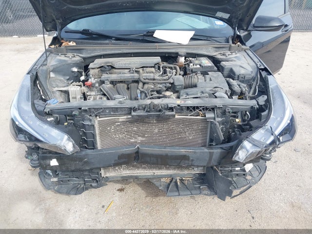 HYUNDAI ELANTRA SEL - 10