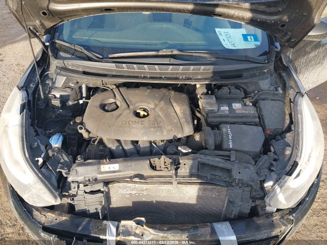 HYUNDAI ELANTRA SE - 10