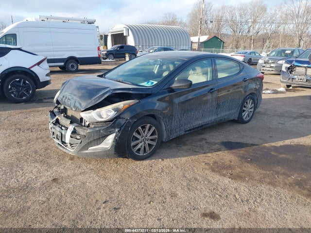 HYUNDAI ELANTRA SE - 2