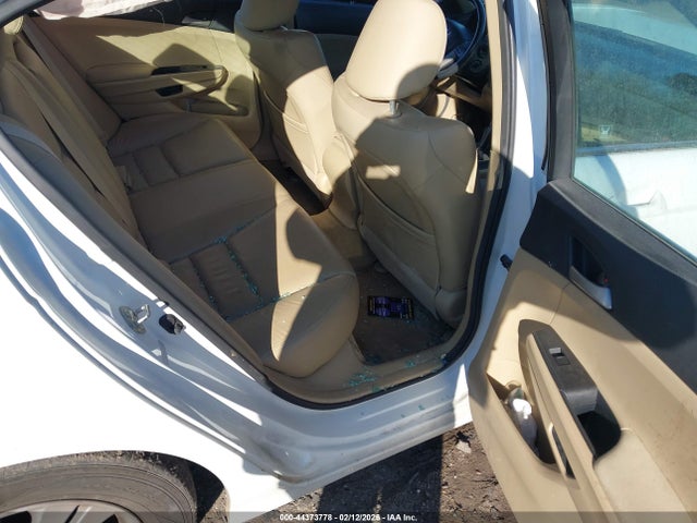 HONDA ACCORD 2.4 SE - 8