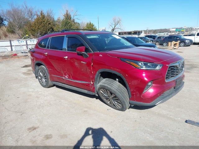 2021 TOYOTA HIGHLANDER HYBRID PLATINUM