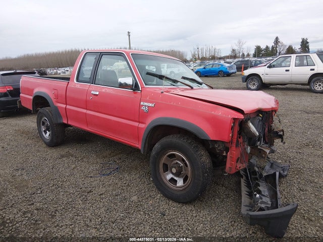 1992 MAZDA B2600 CAB PLUS