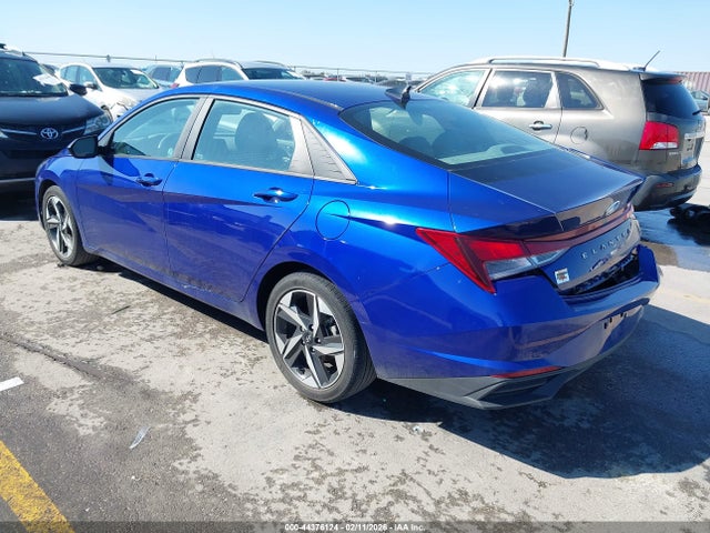 HYUNDAI ELANTRA - 3