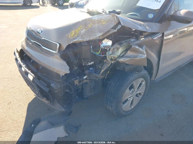 2015 KIA SOUL photo 6