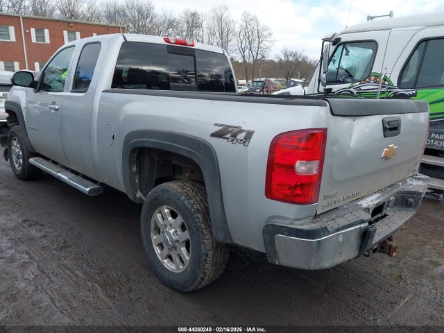 CHEVROLET SILVERADO 2500HD LTZ - 3