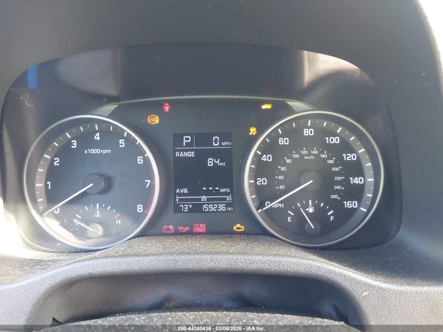 HYUNDAI ELANTRA SE - 7