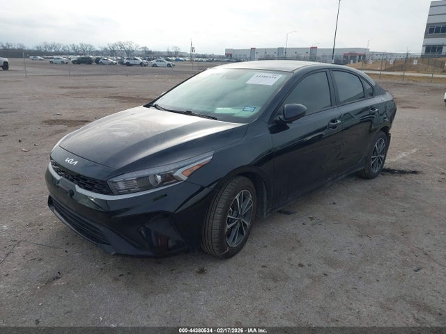 KIA FORTE LXS - 2