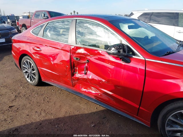 HYUNDAI SONATA LIMITED - 6