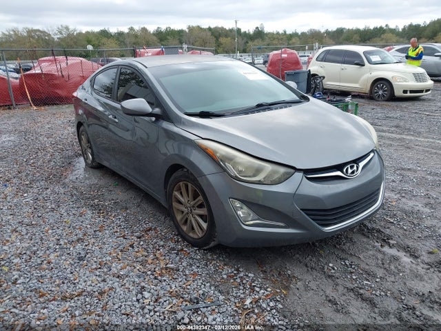 HYUNDAI ELANTRA SE - 1